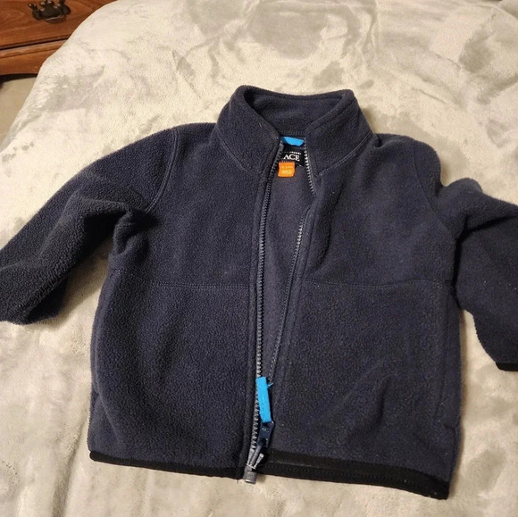 Children’s Place - double layer ( 2 in 1) winter jacket 18-24mos - Picture 4 of 7